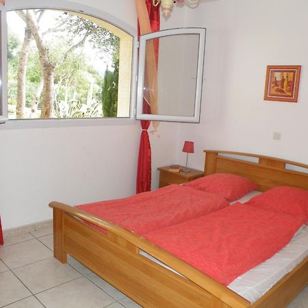 סאגון Villa Liamone מראה חיצוני תמונה